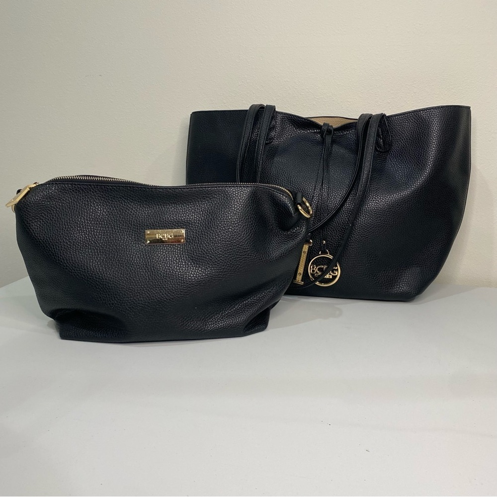 BCBG Paris Shoulder Bag Tote Vegan Pebbled Leather Gold Lock Charm + Extra Bag